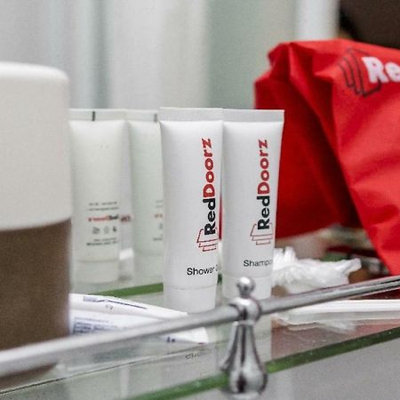 Reddoorz Plus @ Danau Sunter Utara Τζακάρτα Εξωτερικό φωτογραφία